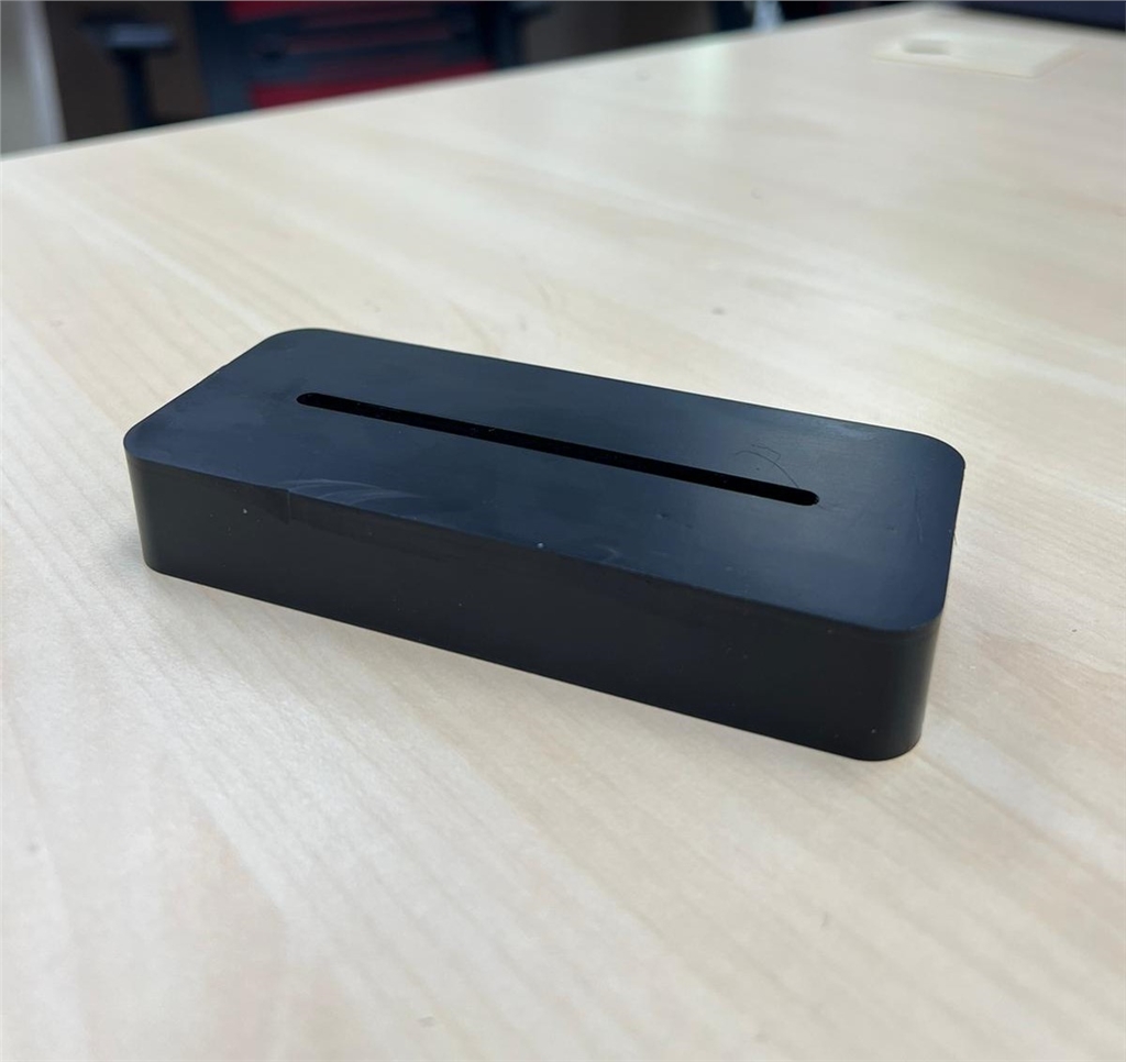 樣本 2 : 燈顯示板底座成果 樣本 2 : 燈顯示板底座成果