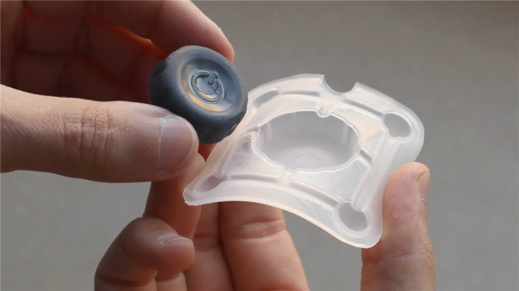 Multiplier壓力成型PETG-原型食品安全包裝，並在幾分鐘內(nèi)製出透明模型