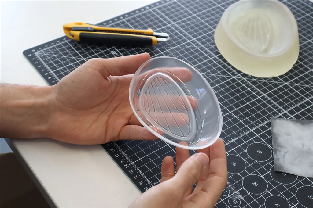 Multiplier壓力成型PETG-原型食品安全包裝，並在幾分鐘內(nèi)製出透明模型